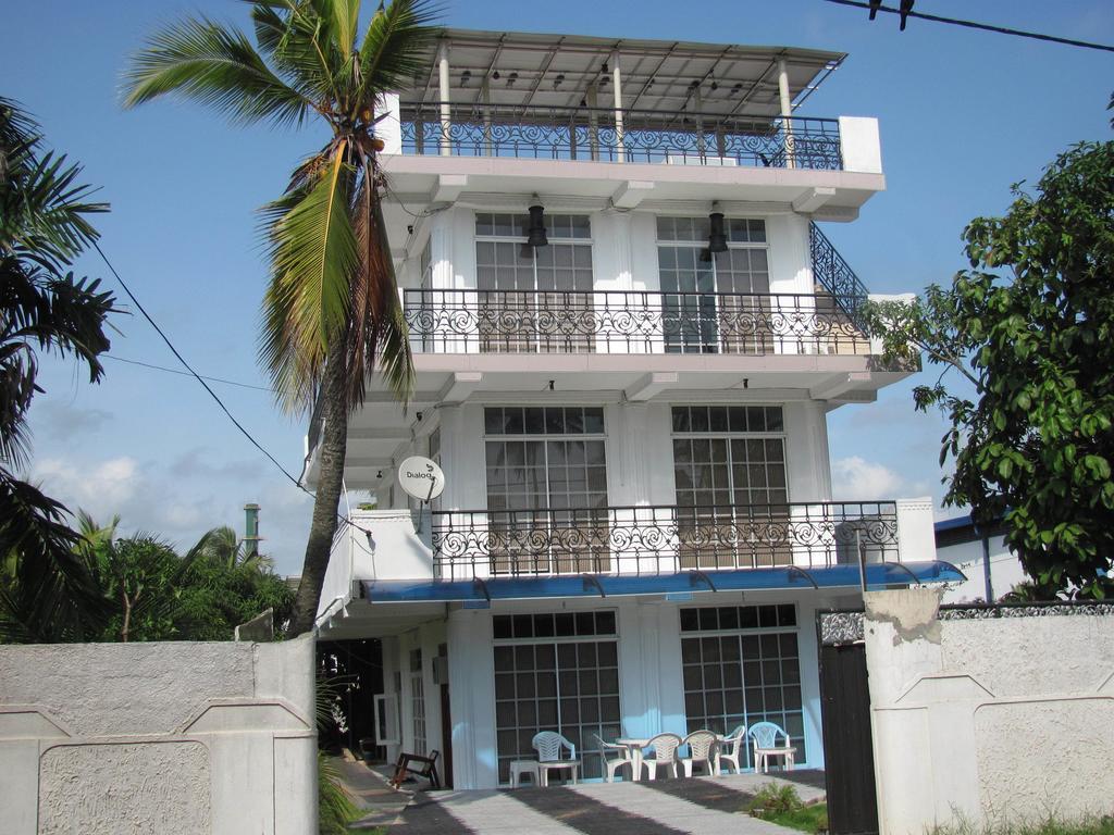 Ferienwohnung White House Wattala Exterior foto