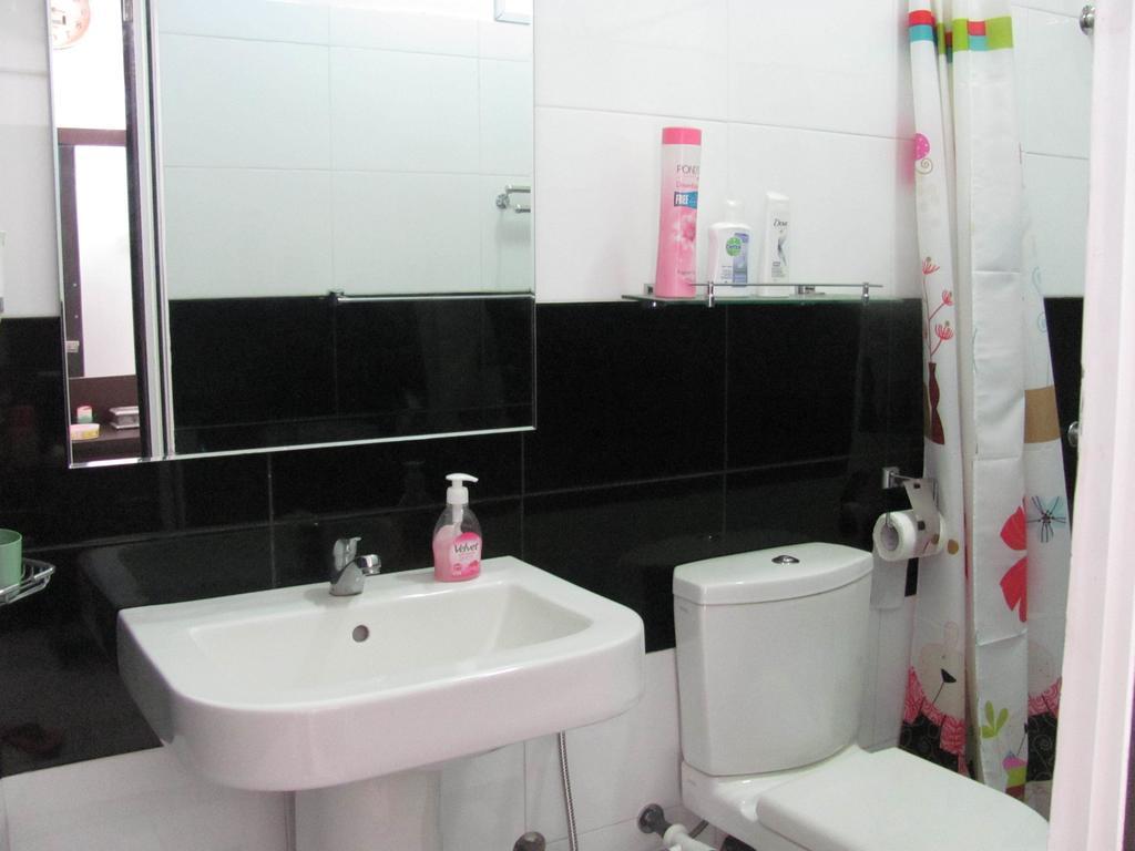 Ferienwohnung White House Wattala Zimmer foto